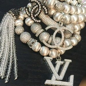 Meet your Posher, Debra